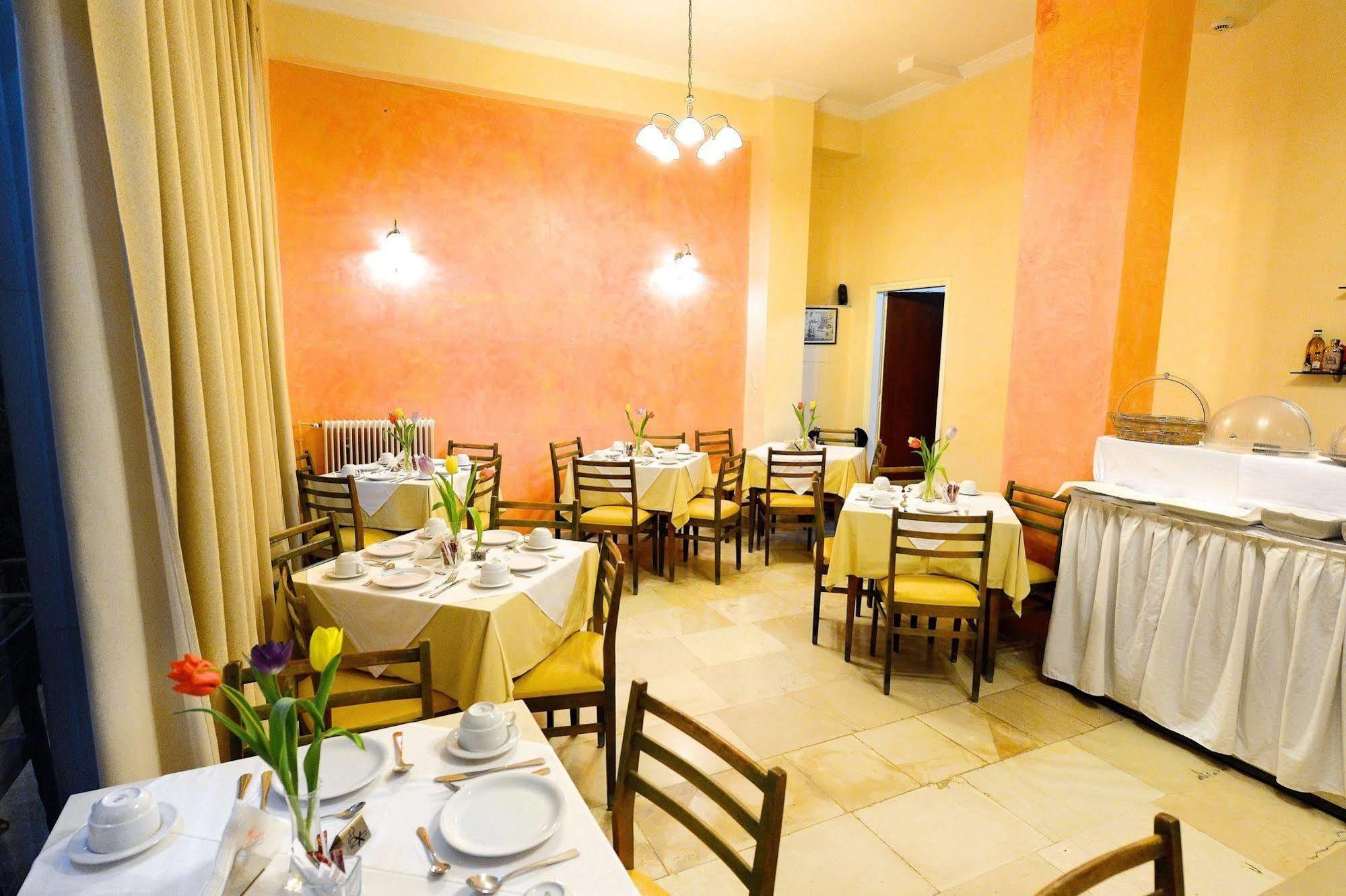 达莉亚酒店 Corfu  外观 照片
